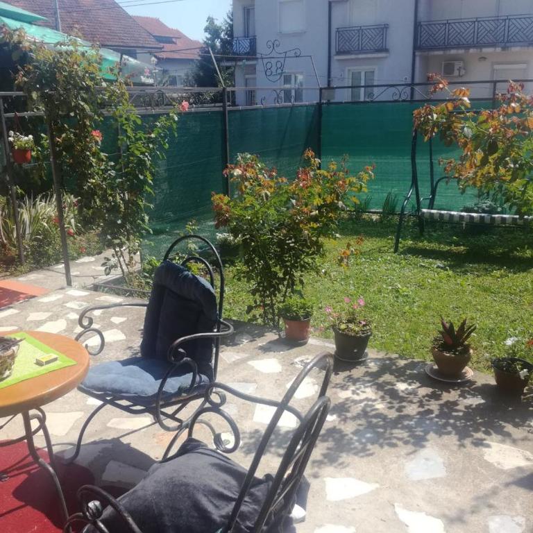 Noa.s Pansion 88 - Deluks Dvokrevetna Soba sa Bračnim Krevetom i Kadom - 11