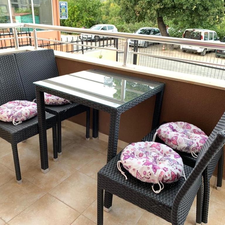 Apartmani Gaga - Apartment with Mountain View - 7