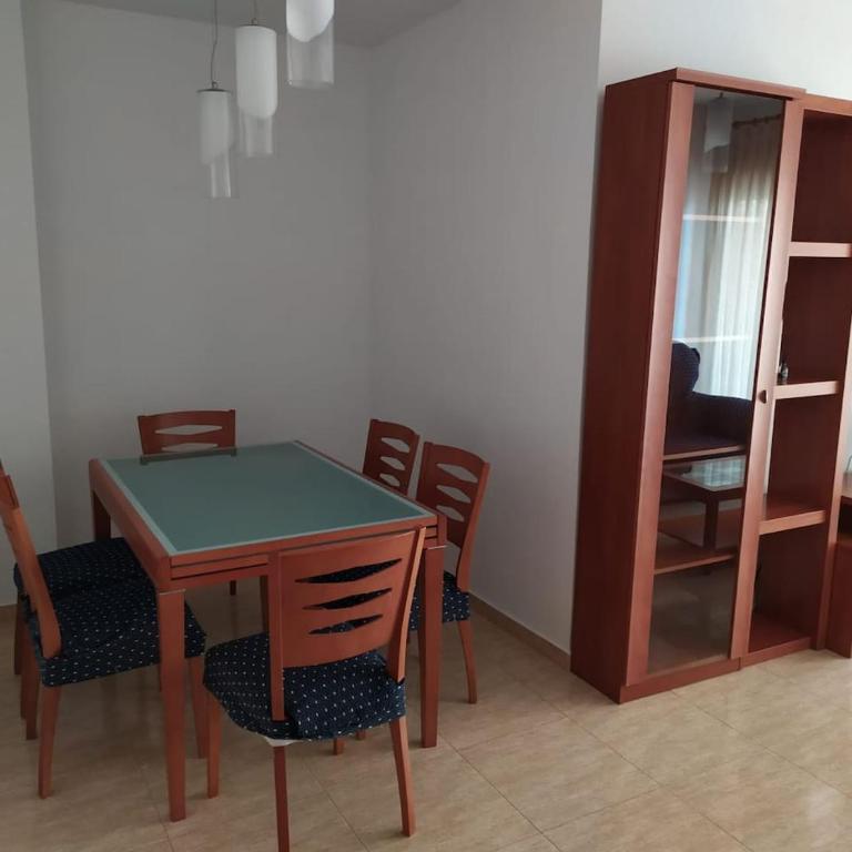 Apartamento Florencia - Three-Bedroom Apartment - 2