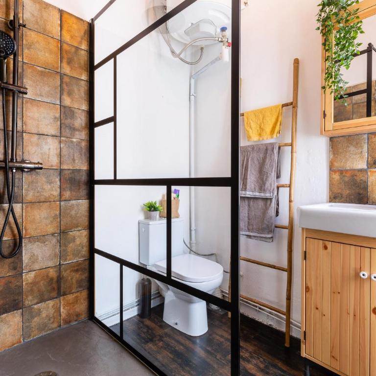 LE PANIER ENCHANTÉ - Suites & Loft - Terrasse et patio au dessus du Vieux Port - Studio Émeraude - 3