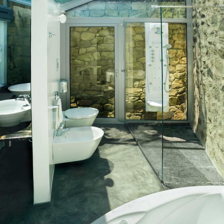 Alberi del Paradiso - Suite Prestige con Vasca Idromassaggio - 4