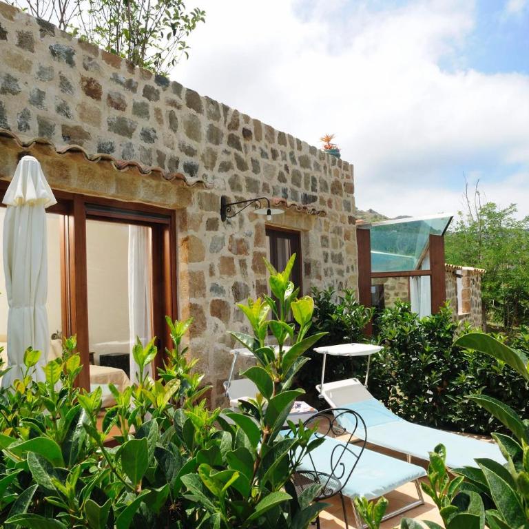 Alberi del Paradiso - Suite Prestige con Vasca Idromassaggio - 2