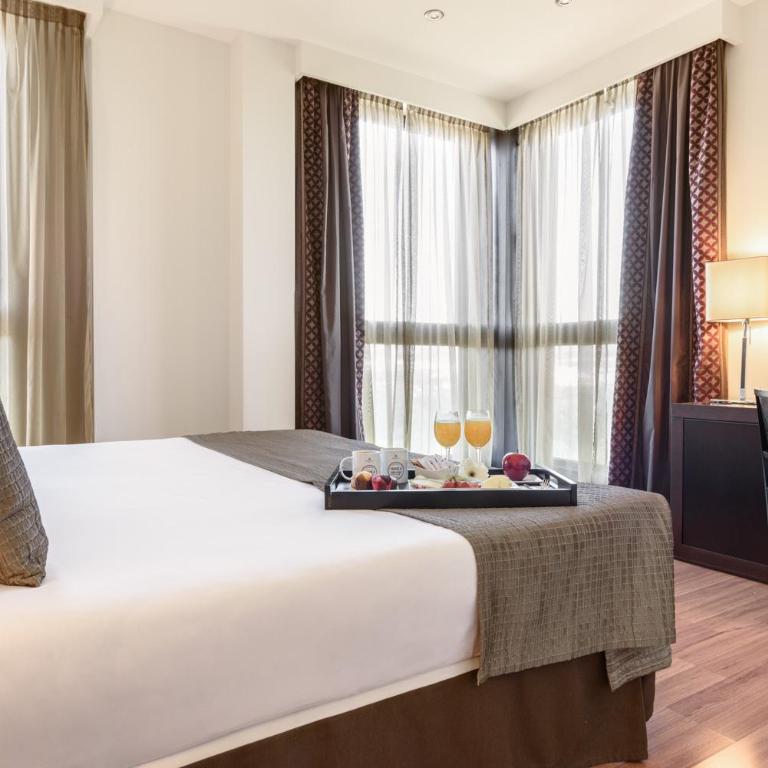 Exe Auriense - Habitación Premium con cama extragrande - 2