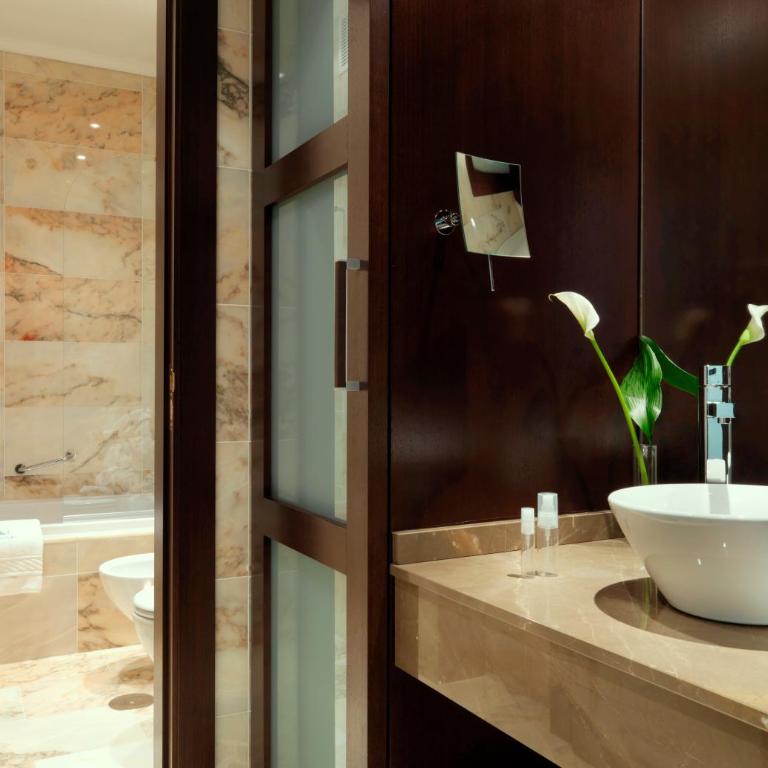 Exe Auriense - Habitación Premium con cama extragrande - 3