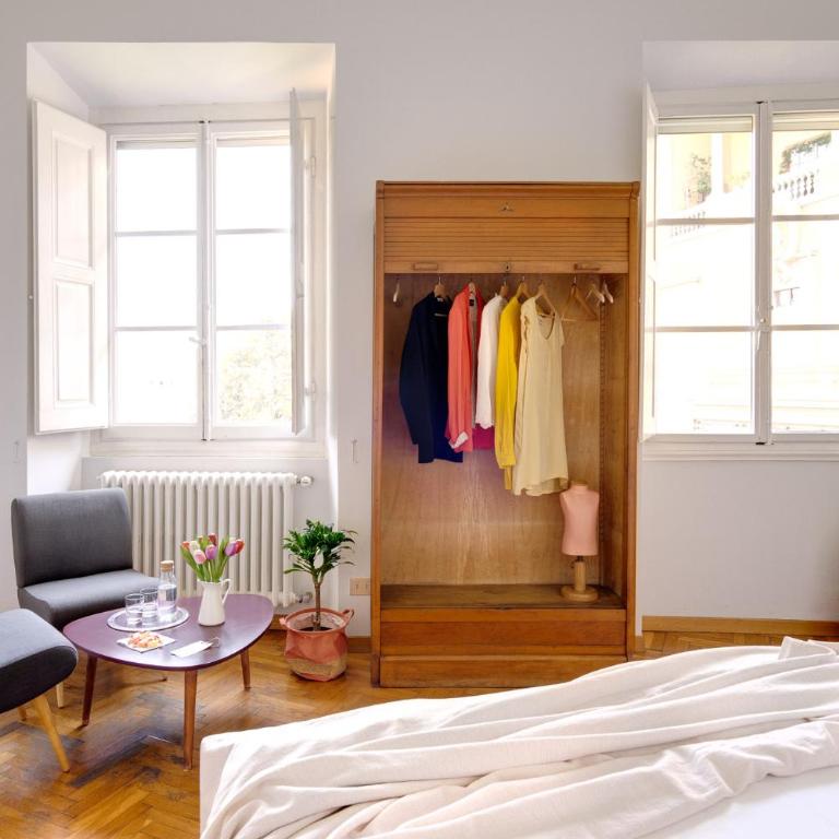 FuordArno Bed & Breakfast - Camera Matrimoniale con Vista Città e Bagno Privato Esterno - 3