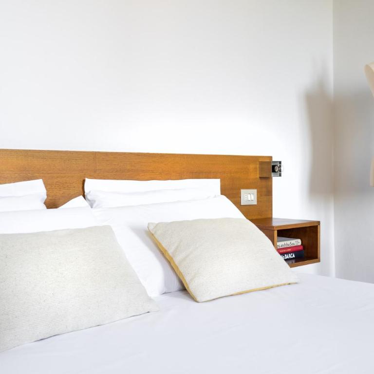 FuordArno Bed & Breakfast - Camera Matrimoniale con Vista Città e Bagno Privato Esterno - 4