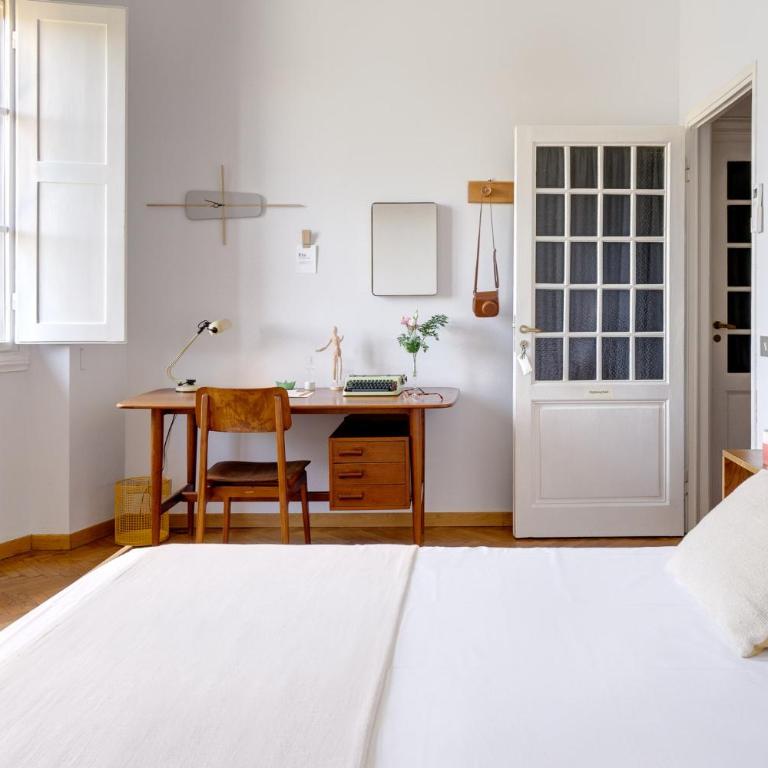 FuordArno Bed & Breakfast - Camera Matrimoniale con Vista Città e Bagno Privato Esterno - 2