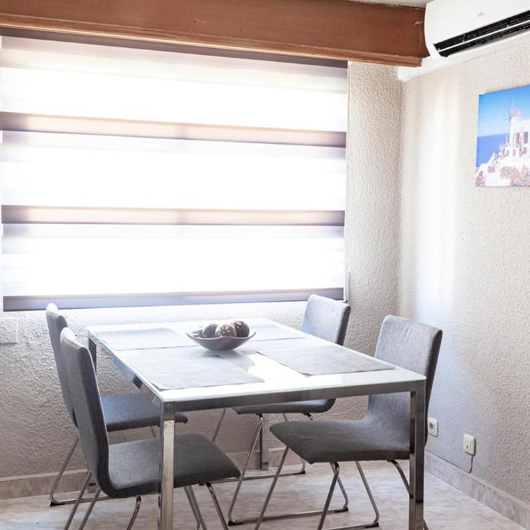 Apartamento Cardenal - Three-Bedroom Apartment - 7