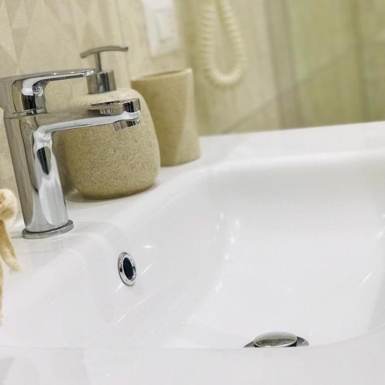 B&B Opera dei Pupi - Deluxe Double Room with Balcony - 11