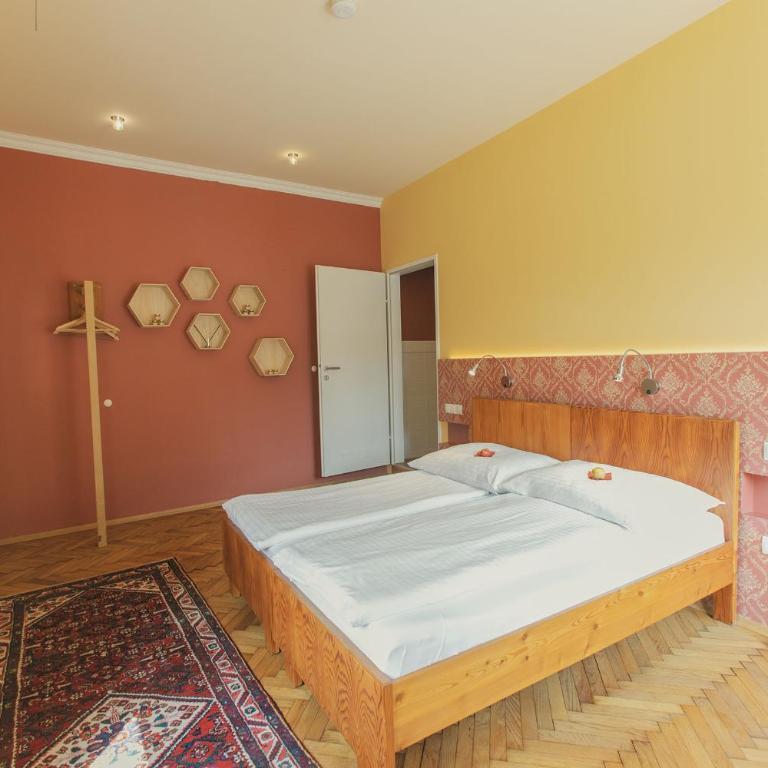 Der Eberhard - Sleep & Dine A9 Exit 133 - Classic Doppelzimmer - 21