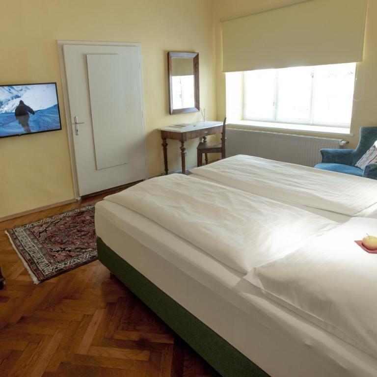 Der Eberhard - Sleep & Dine A9 Exit 133 - Classic Doppelzimmer - 13