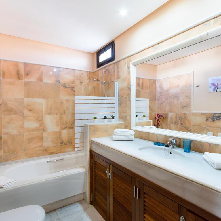 Hipoclub Villas,"Tabaro"villa - Villa with Private Pool - 32