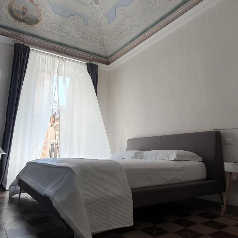 Palazzo del Verga - King Room with Balcony - 14