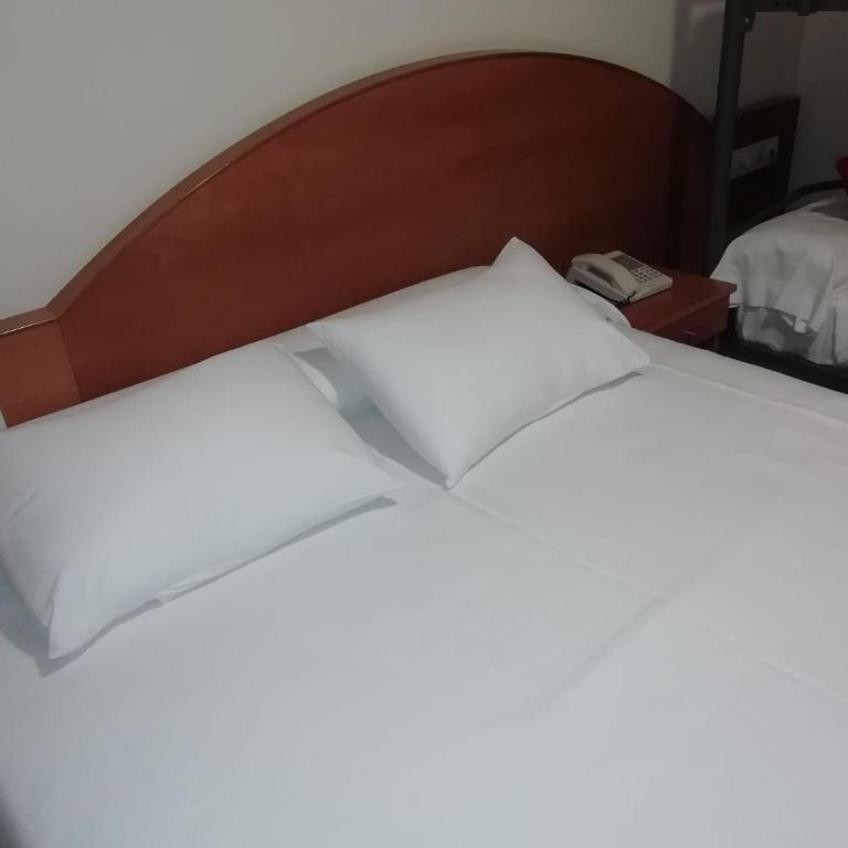 Hotel Cabo Festiñanza - Habitación Familiar - 2
