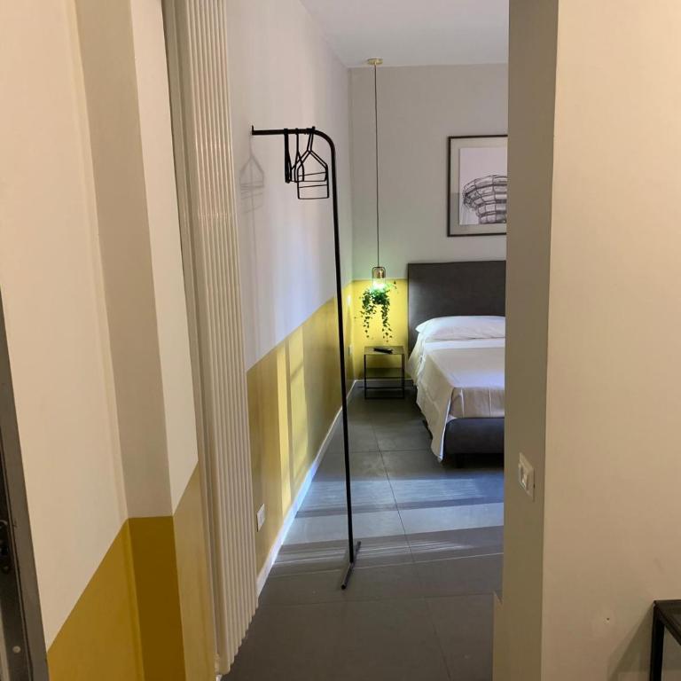 Cavour Urban Rooms by GHOR - Camera Tripla con Bagno Privato - 16