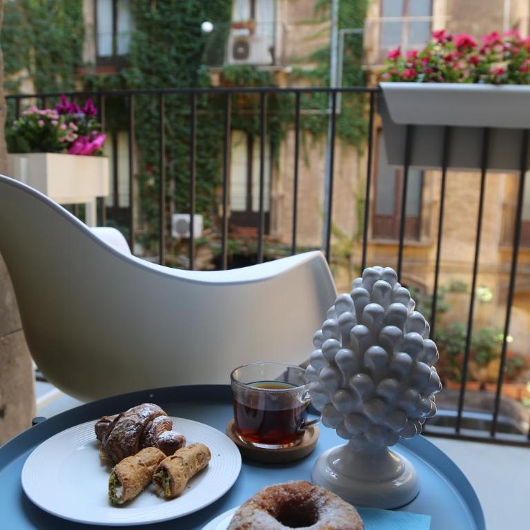 Palazzo del Verga - King Suite with Balcony - 6