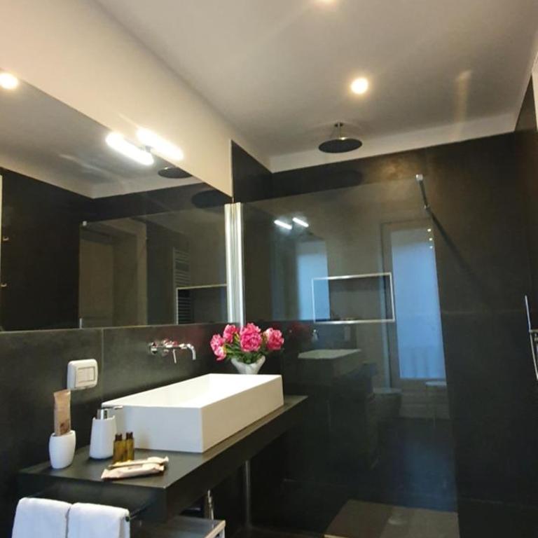 Palazzo del Verga - King Suite with Balcony - 19
