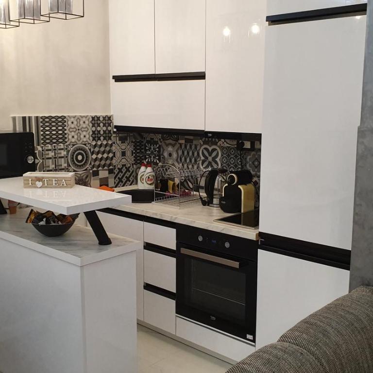 Lux Spa Apartman Budva - One-Bedroom Apartment - 7