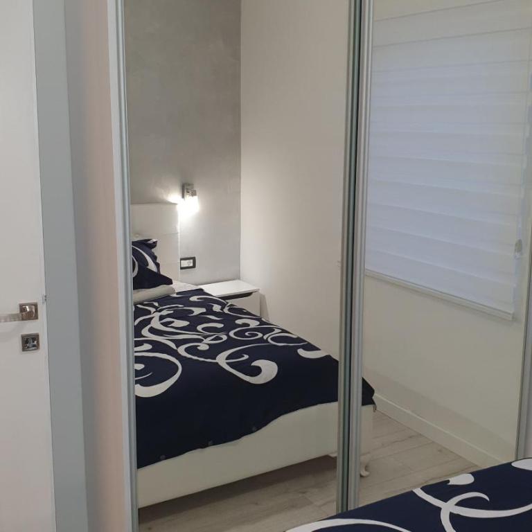 Lux Spa Apartman Budva - One-Bedroom Apartment - 11