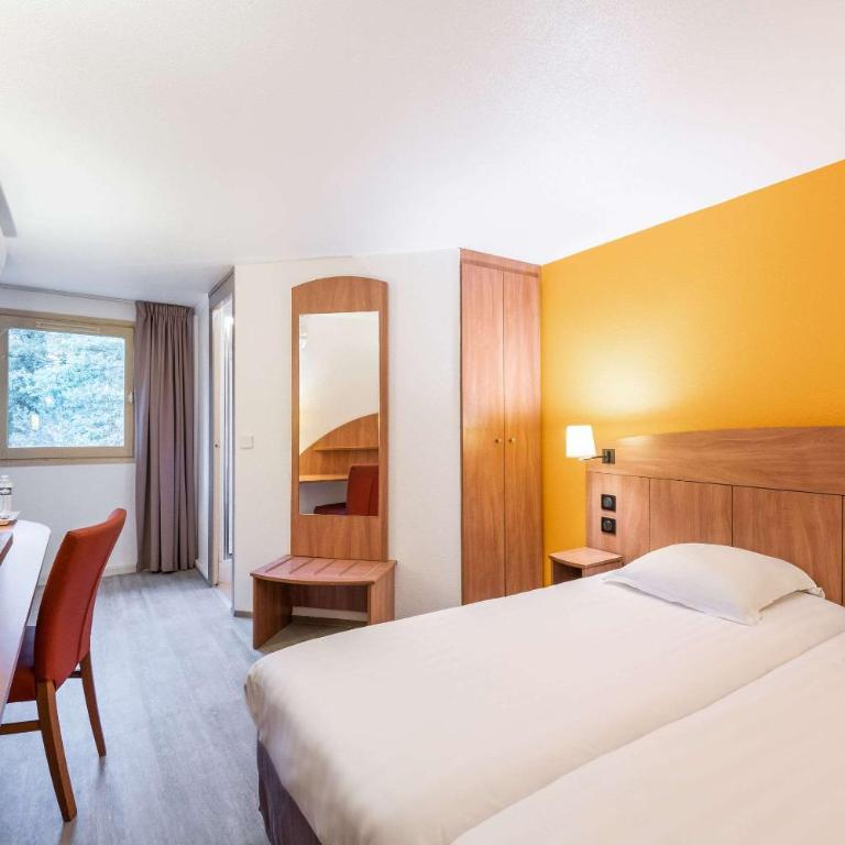 Comfort Hotel Grenoble Meylan - Chambre Lits Jumeaux - 7