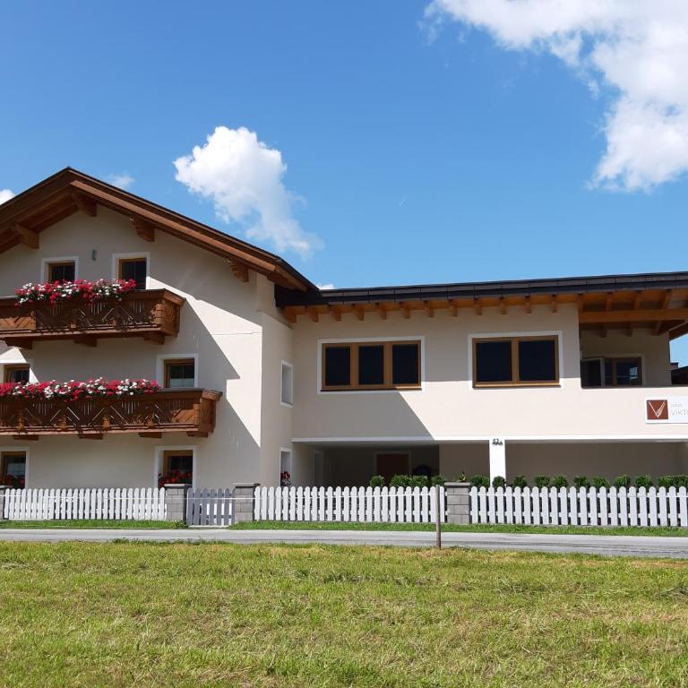 Haus Viktoria - Apartment mit Balkon - 69