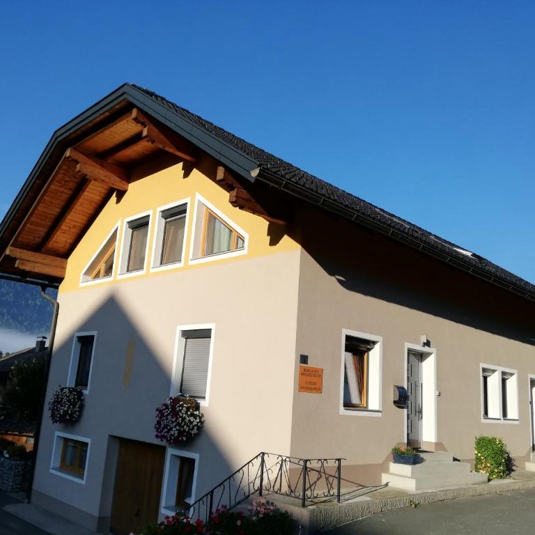 Berg & See Appartements - Apartment mit 2 Schlafzimmern und Terrasse - 2