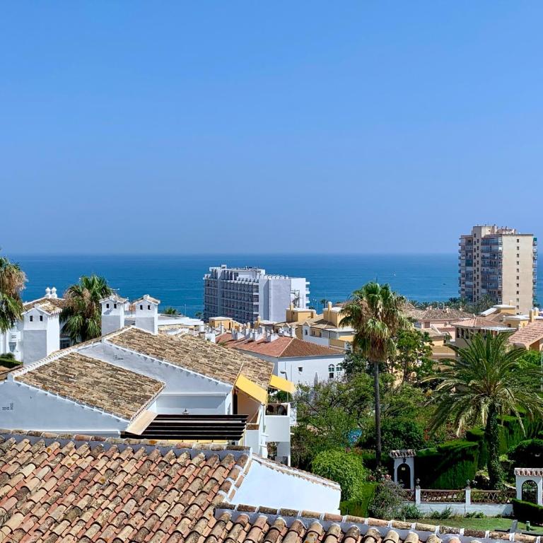 3 BEDROOM, 250m FROM THE BEACH! SWIMMING POOL, PARKING! - Apartamento de 3 dormitorios - 28