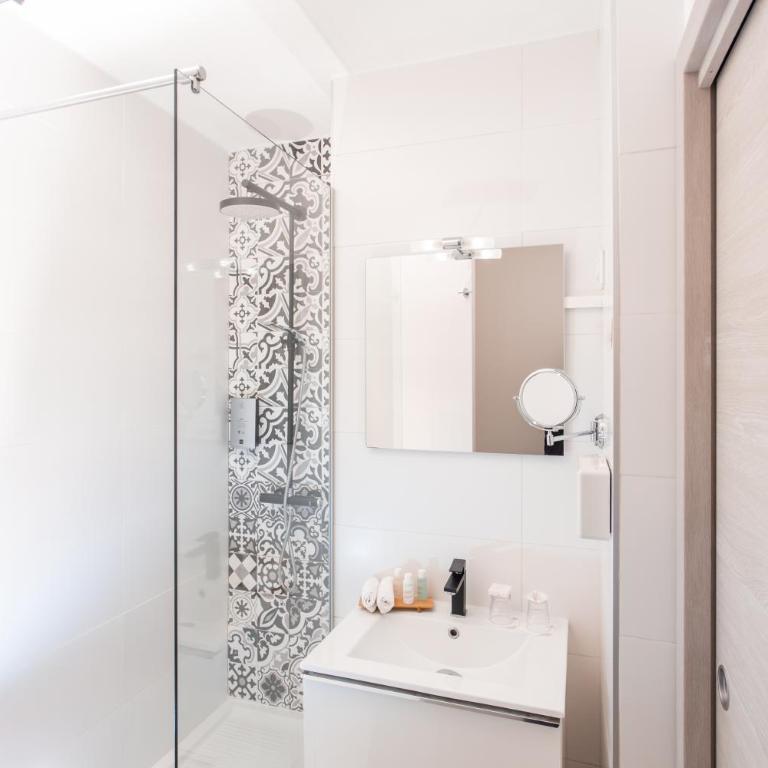 Hôtel Le Rapp - Chambre Standard - 3