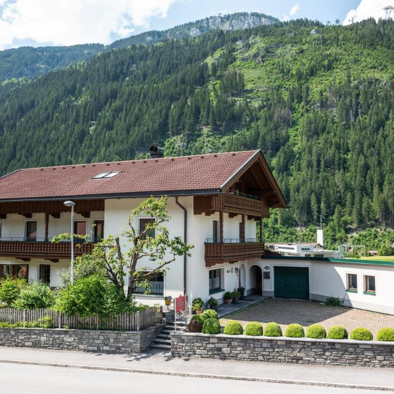 Landhaus Tyrol - Apartment mit 2 Schlafzimmern und Dusche - 1