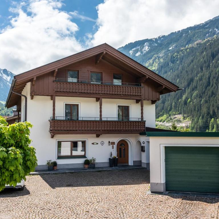 Landhaus Tyrol - Apartment mit 2 Schlafzimmern und Dusche - 8