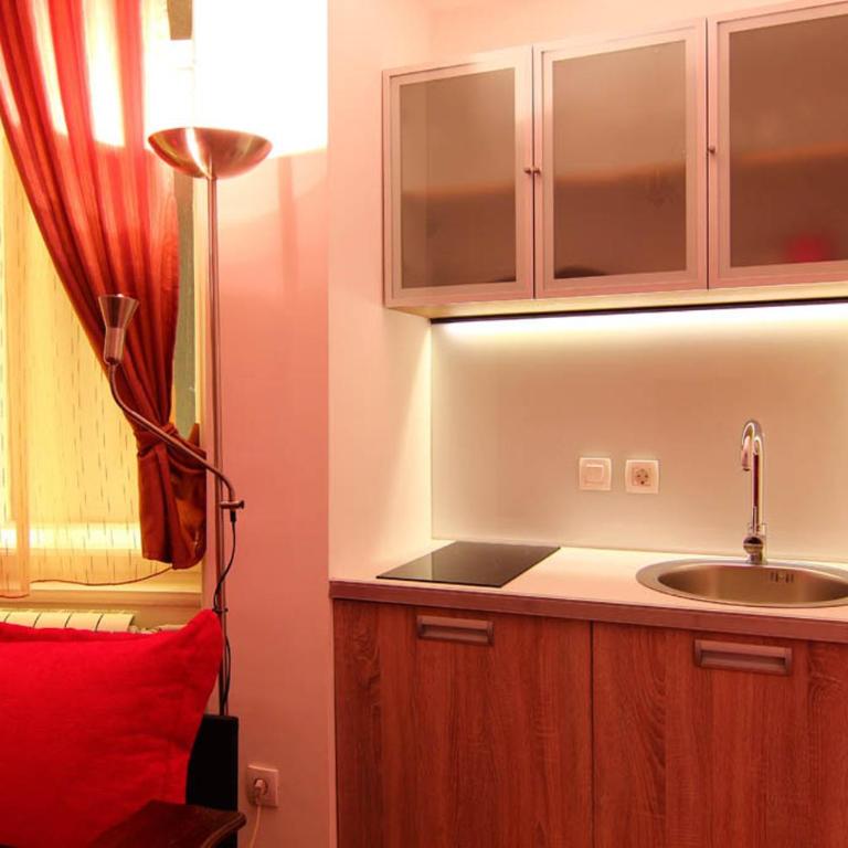 Central Apartments - Appartement 2 Chambres avec Terrasse - 10