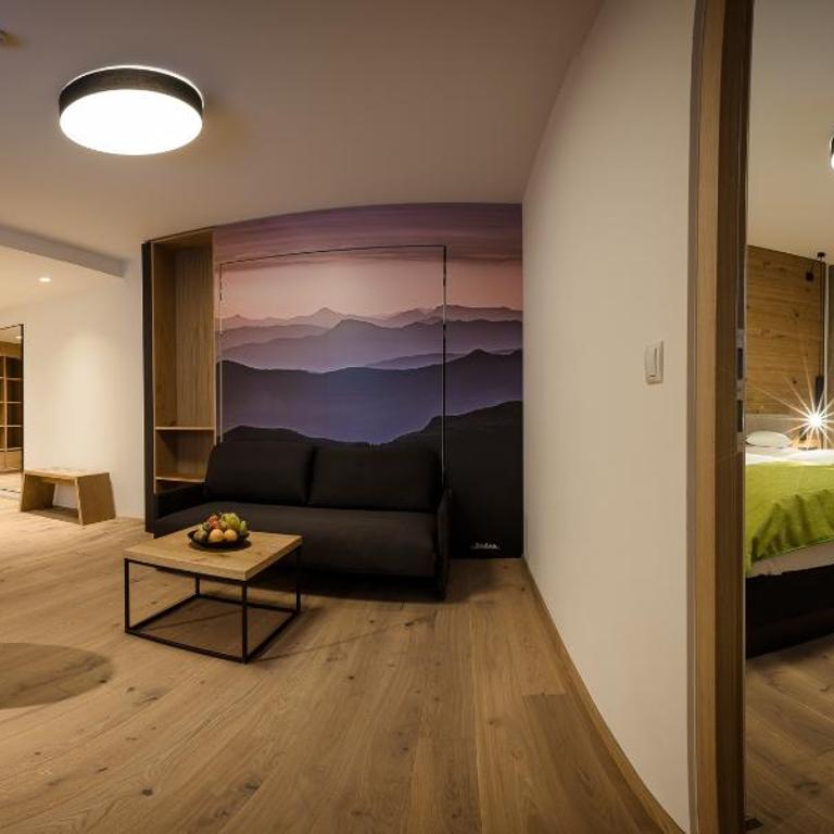 KOSIS Sports Lifestyle Hotel - Deluxe Junior Suite - 4