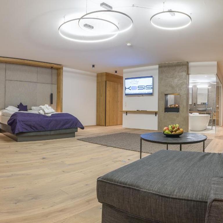 KOSIS Sports Lifestyle Hotel - Suite mit Sauna - 6