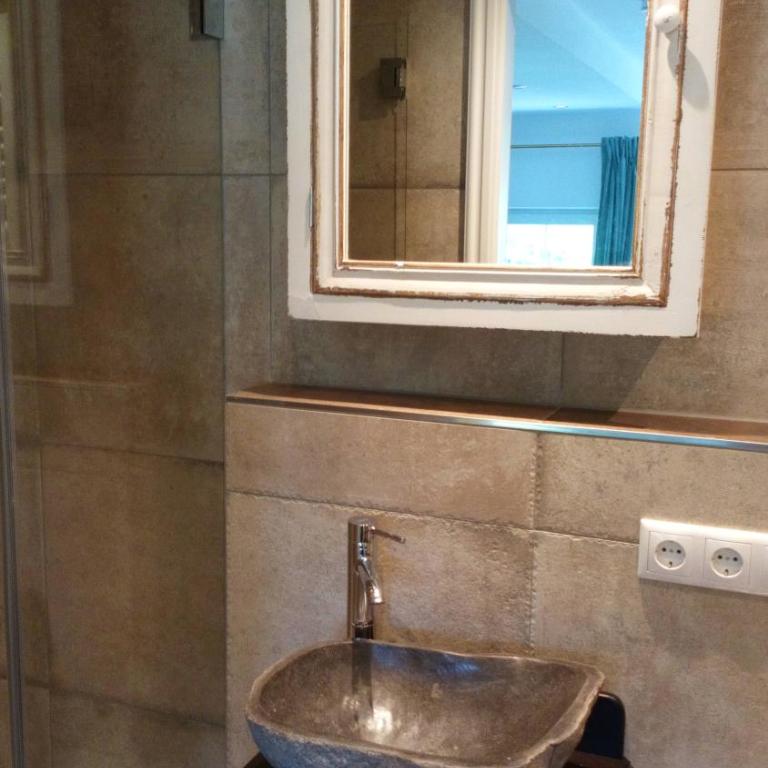 Die schlafende Goass - Zimmer mit Queensize-Bett und Balkon - 1