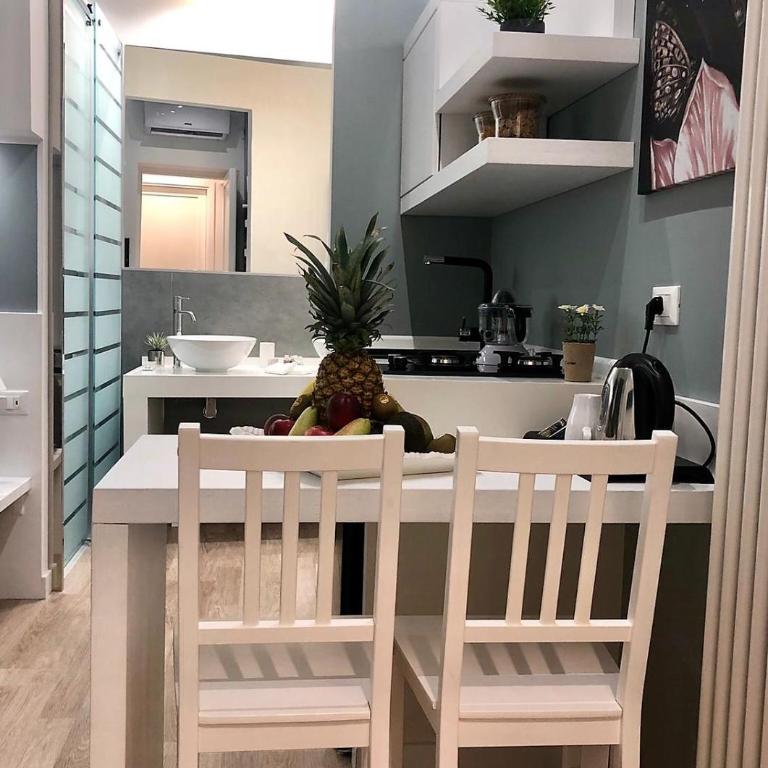 Residenze Chamur Modern & Comfortable Apartments in Palermo - Double Room with Balcony - 18