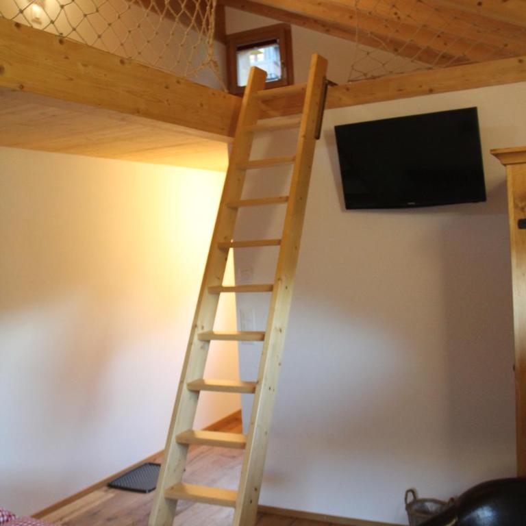 B&B Hängebrigga - Deluxe Doppelzimmer mit Dusche - 5