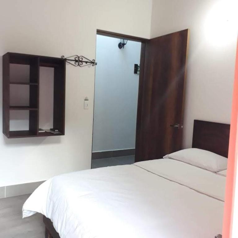 Hotel Saval Jerico - Habitación Doble con balcón - 5