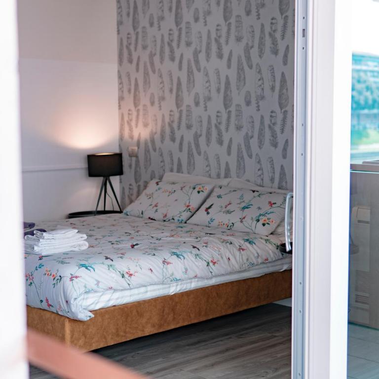Alla Riva - Double Room with Balcony - 7