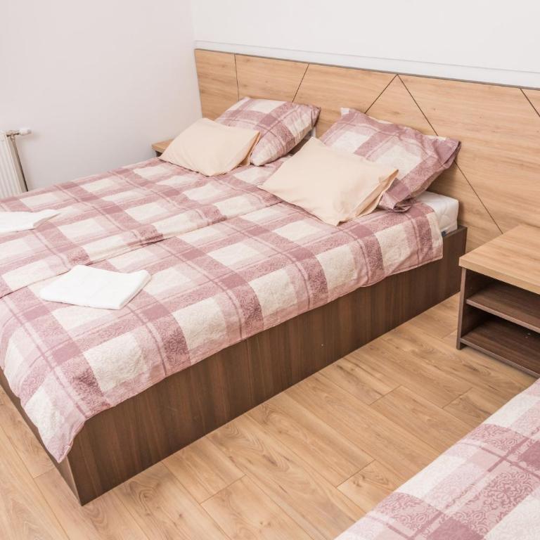 Villa San - Three-Bedroom Apartment - 8