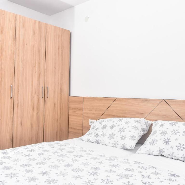 Villa San - Two-Bedroom Apartment - 3