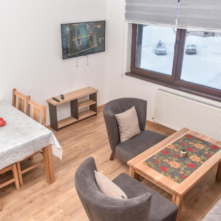 Villa San - Two-Bedroom Apartment - 4
