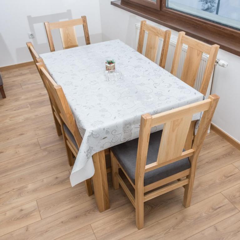 Villa San - Three-Bedroom Apartment - 7