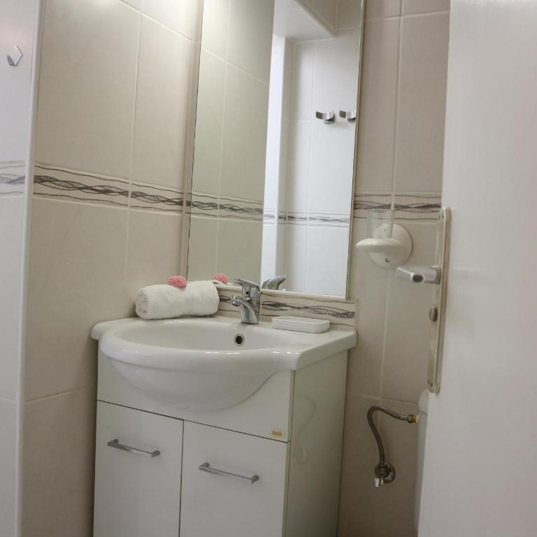 SUNNY VILLA HOLIDAY HOME - Casa - 32