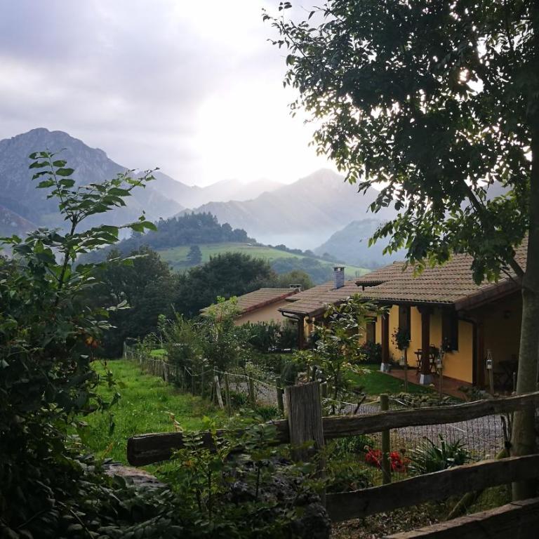 Casas Rurales Entrecastaños - Casa de 2 dormitorios - 22