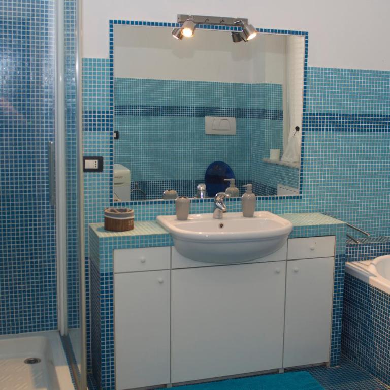 Perdiana House - Appartamento con Balcone - 22