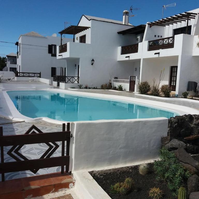 Relax in Puerto del Carmen - One-Bedroom Apartment - 1