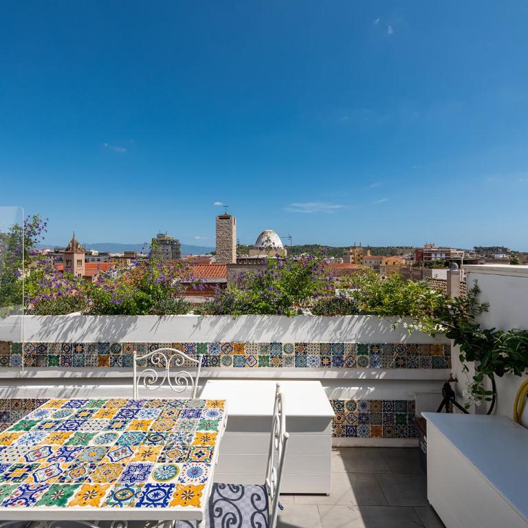 "Bea's Terrace" - Private Jacuzzi and panoramic rooftop in the City Centre - Vacation Home - 33