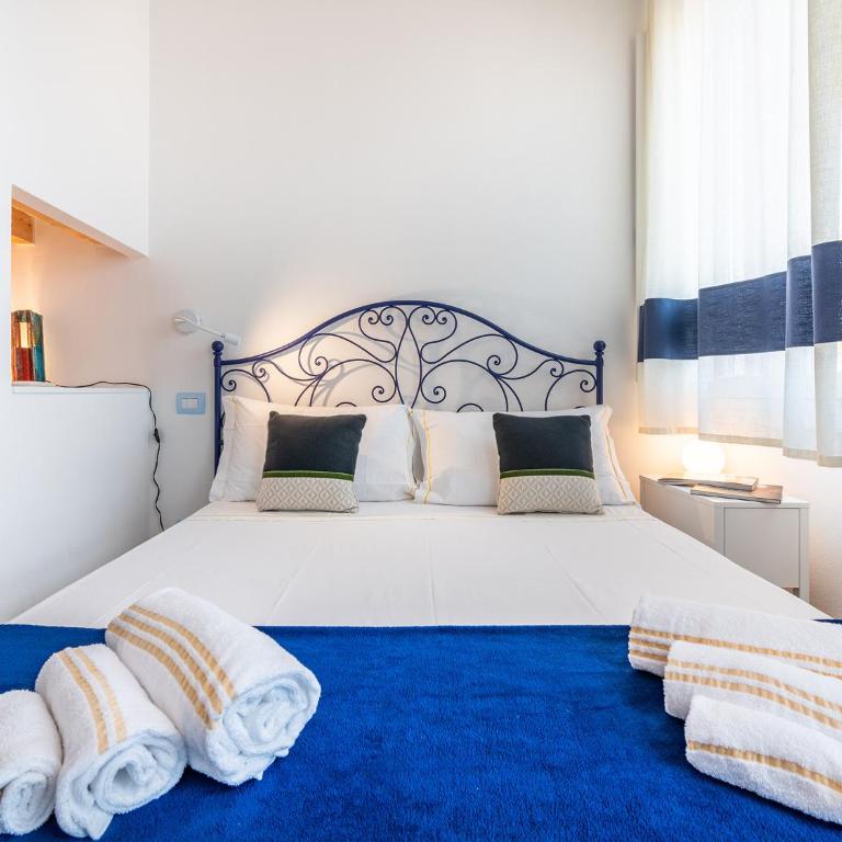 "Bea's Terrace" - Private Jacuzzi and panoramic rooftop in the City Centre - Vacation Home - 16