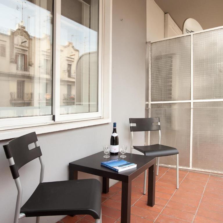 Click&Flat Floridablanca - Four-Bedroom Apartment - Floridablanca - 17
