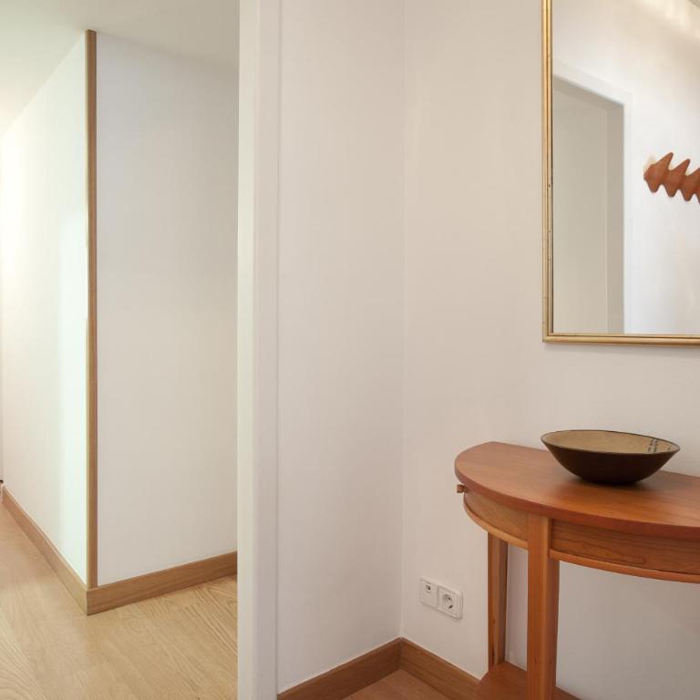 Click&Flat Floridablanca - Four-Bedroom Apartment - Floridablanca - 20